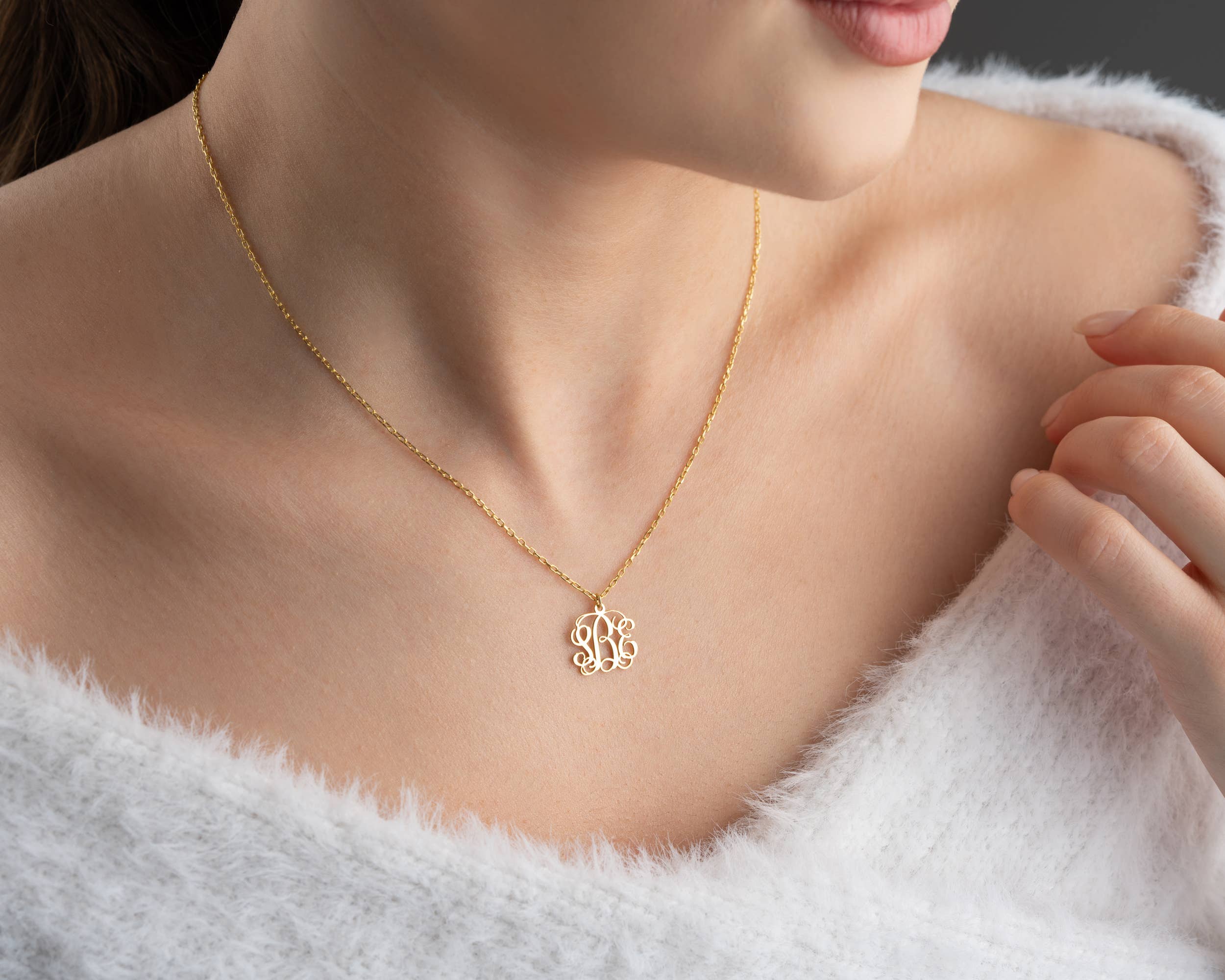 JoyPersonalized - Vendita all'ingrosso Collana con ciondolo/pendaglio - Collana con monogramma, collana con monogramma personalizzata 7