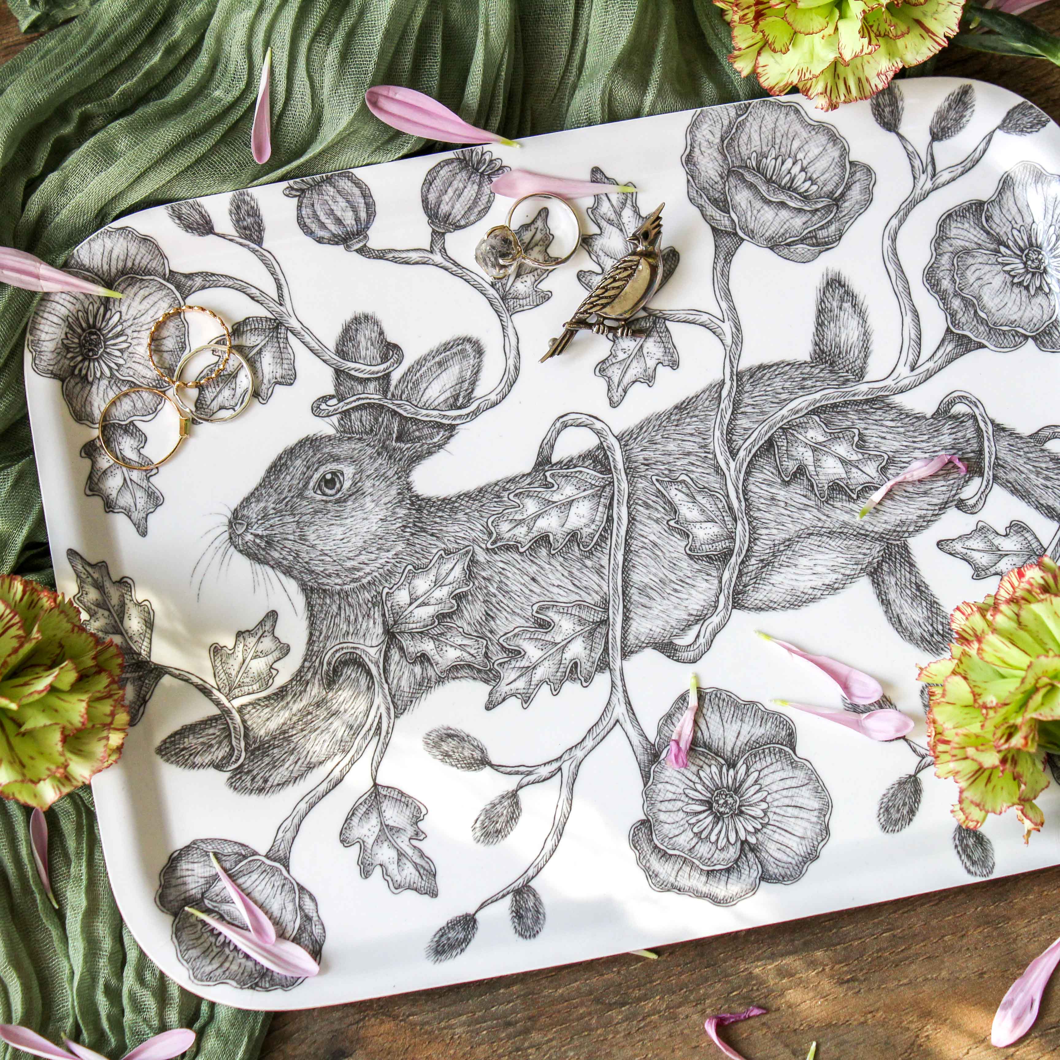 Mackenzie Myrick Studio - Wholesale Dienblad - Door de klaprozen | Rabbit Birch Tray1