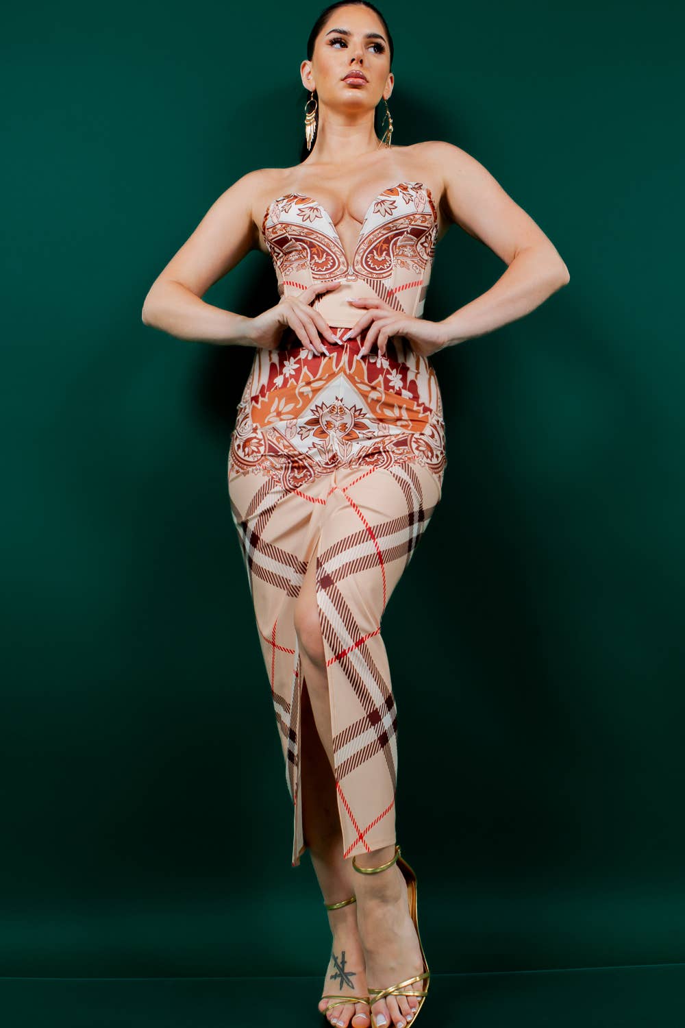 TAUPE BS4243-SET_Bustier Top & Skirt set for wholesale on Faire