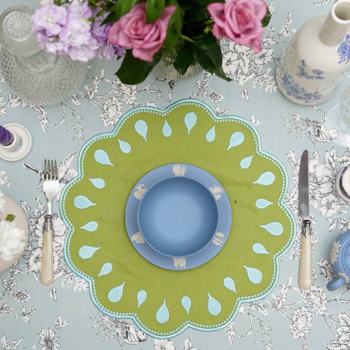 DROPLET GREEN ROUND FABRIC PLACEMAT for wholesale by PNR Decor