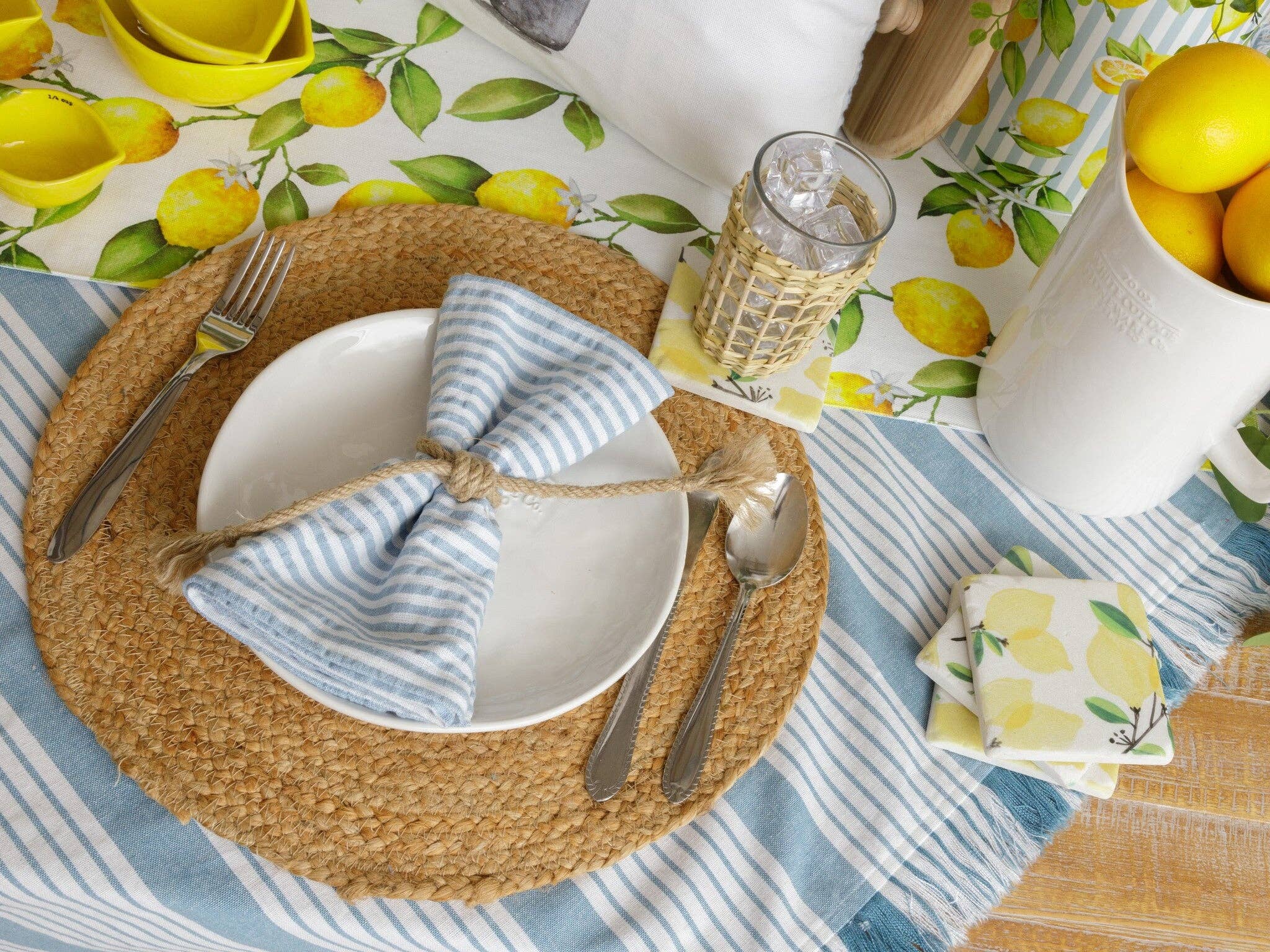 Audrey's Home & Gift - Wholesale Placemat - Round Jute Placemat (Pk/04)1