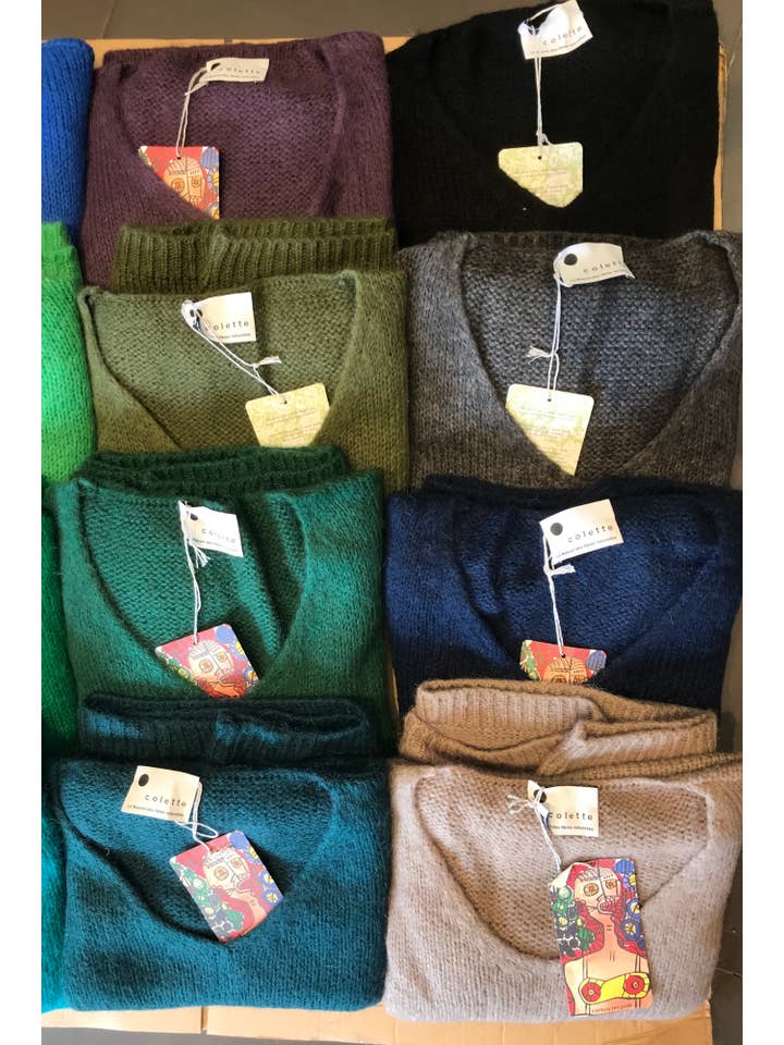 la maison des fibres naturelles - Wholesale Knit Sweater - Women's - sweater 2257 8% Wool 22% Mohair 30% Polyamid 40% Acryli
