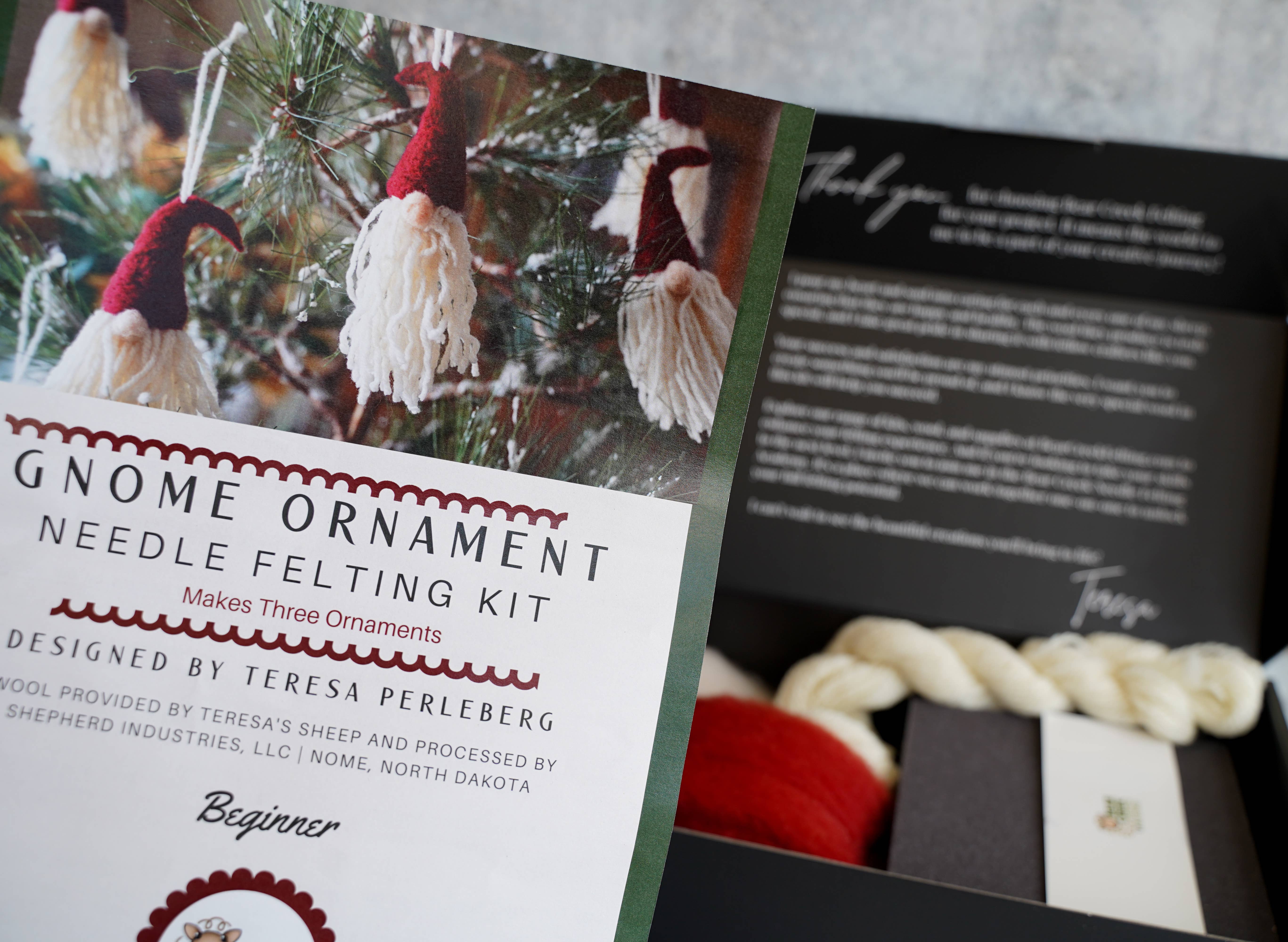 Bear Creek Felting - Vendita all'ingrosso Kit per lavoretti fai da te - Kit per infeltrire ad aghi Gnome Ornaments (per 3 ornamenti)7