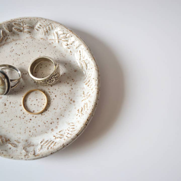 Ceramic Plate | Ceramic Flower Plate | Farmhouse Decor for wholesale by Premadasa