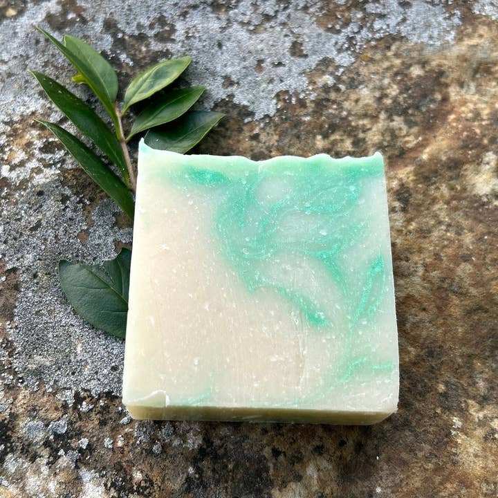 Rosmarin-Minze für den Großhandel von Happy Go Lucky Soap Co.