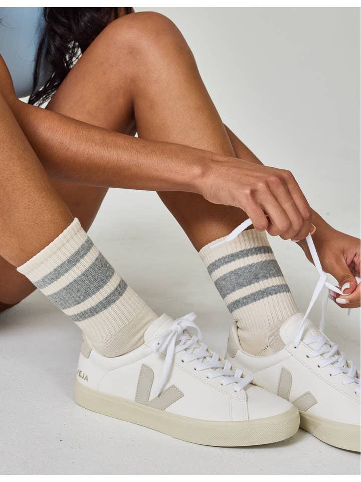 LUCKY HONEY - Wholesale Socks - Women's - Everyday Retro Crew Sock3