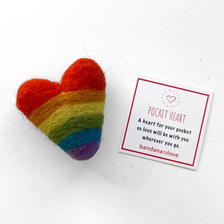 Taschenherz in Regenbogenfarben für den Großhandel von bandana love