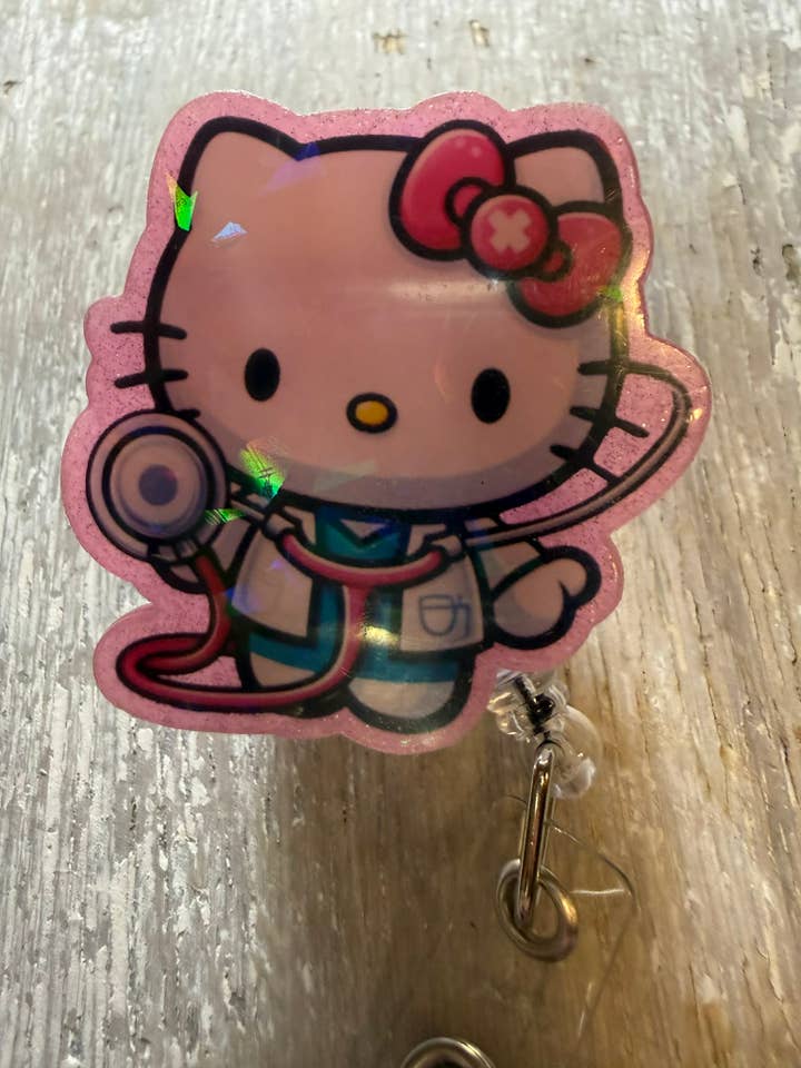 Abzeichen ReeL HK Holograph Dr für den Großhandel von The Wild Poppy