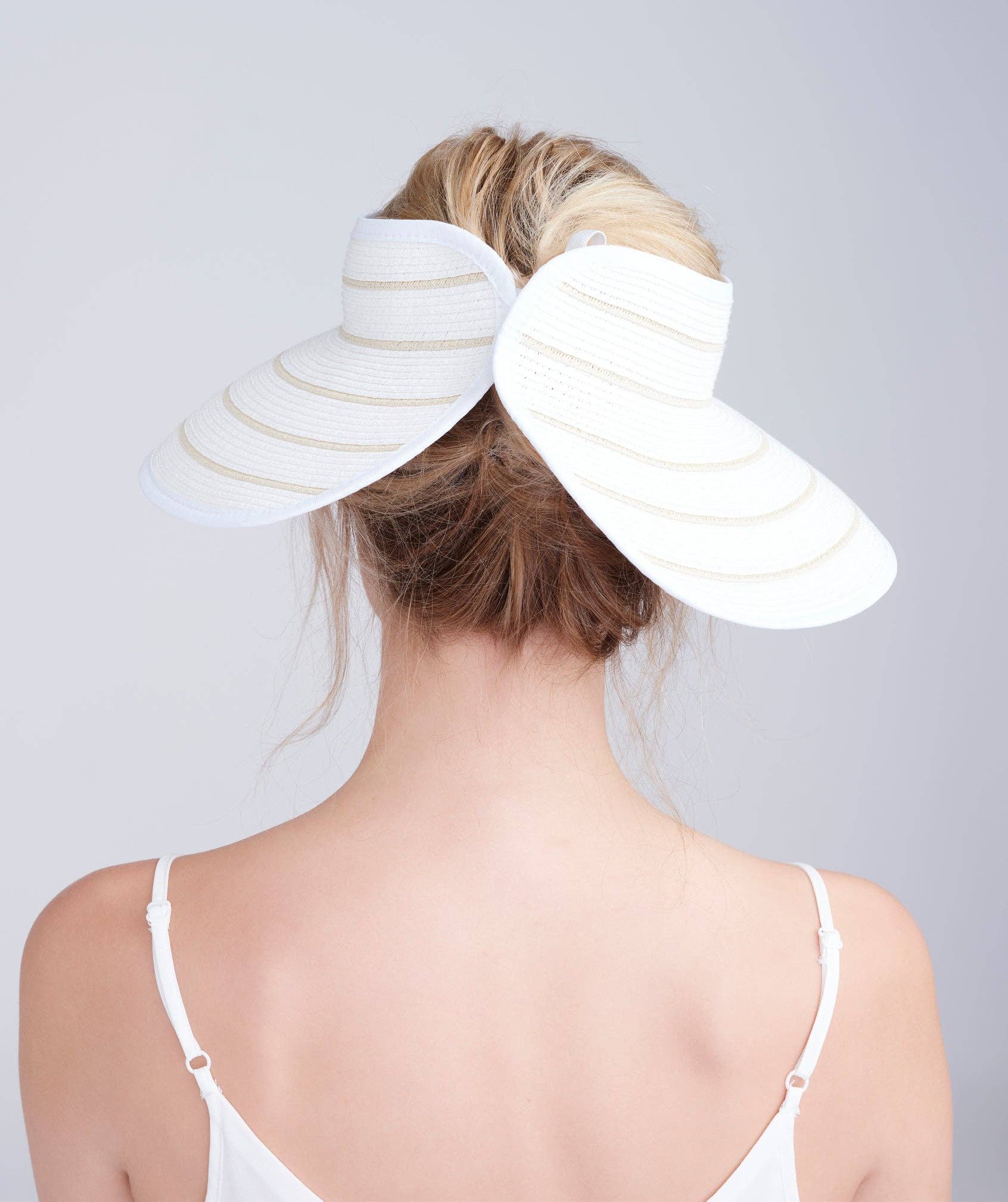 Pia Rossini Ltd – wholesale Visor – Women's – Cruise Visor-White/Natural1