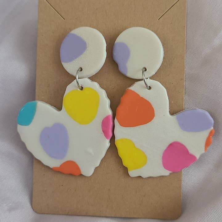 Süßes Herz hängt für den Großhandel von Wandering Ram Jewelry