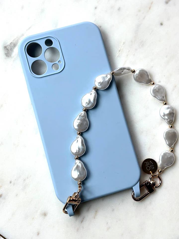 Coque de téléphone bleu clair avec crochet pour la vente par SO VIE