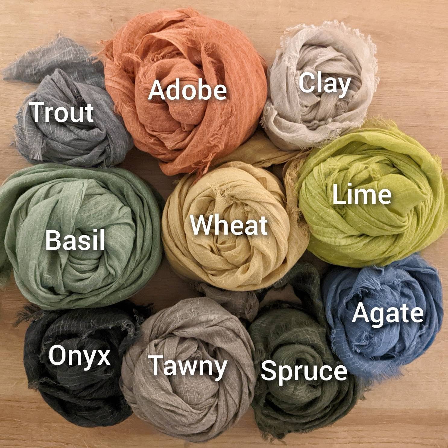 Apricot Ave – Großhandel Schal – Damen – Lainey Leinen-Schals – Einzigartige, handgefärbte Schals (32 x 32 cm)4