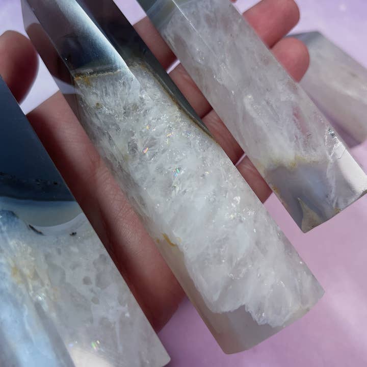 Mystical Moon Shop - Wholesale Spiritual Stone/Crystal - Banded Gray Agate Towers 4pcs Lot Wholesale4