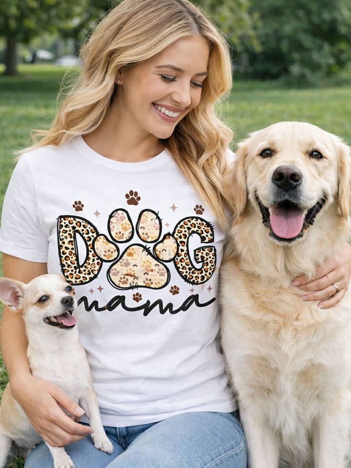 Camiseta “Mamá de perro” – Camiseta con gráfico de huella y estampado de leopardo – Bonita para venta al por mayor de Leighton Allan Wholesale