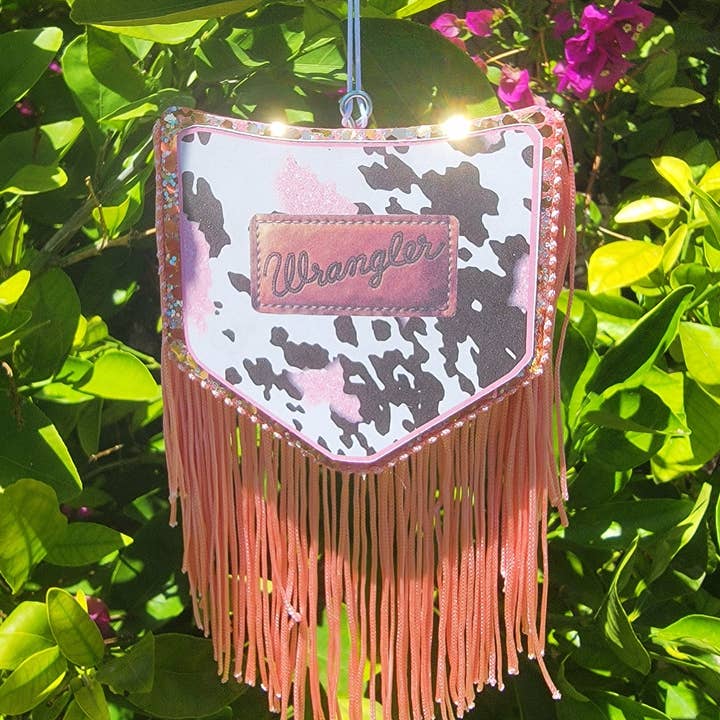 Dulce Flor Co, - Vente Désodorisant pour voiture – femme - Désodorisant de voiture en peau de vache rose avec frange, Freshies de voiture Western