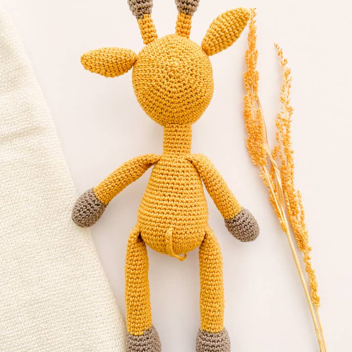 miniwhale studio – wholesale Stuffed/plush toy – Kids & baby – Crochet Amigurumi Giraffe Toy / UKCA-CE Certified2