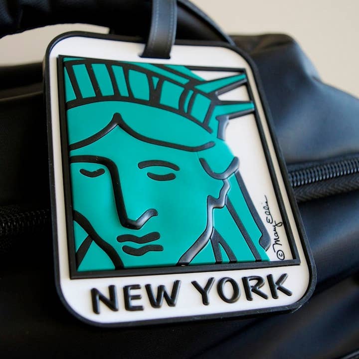 Statue Of Liberty 3-D Luggage Tag | New York Souvenir Tag and other Purchase Wholesale statue of liberty. Free Returns & Net 60 Terms on Faire trending on Faire.