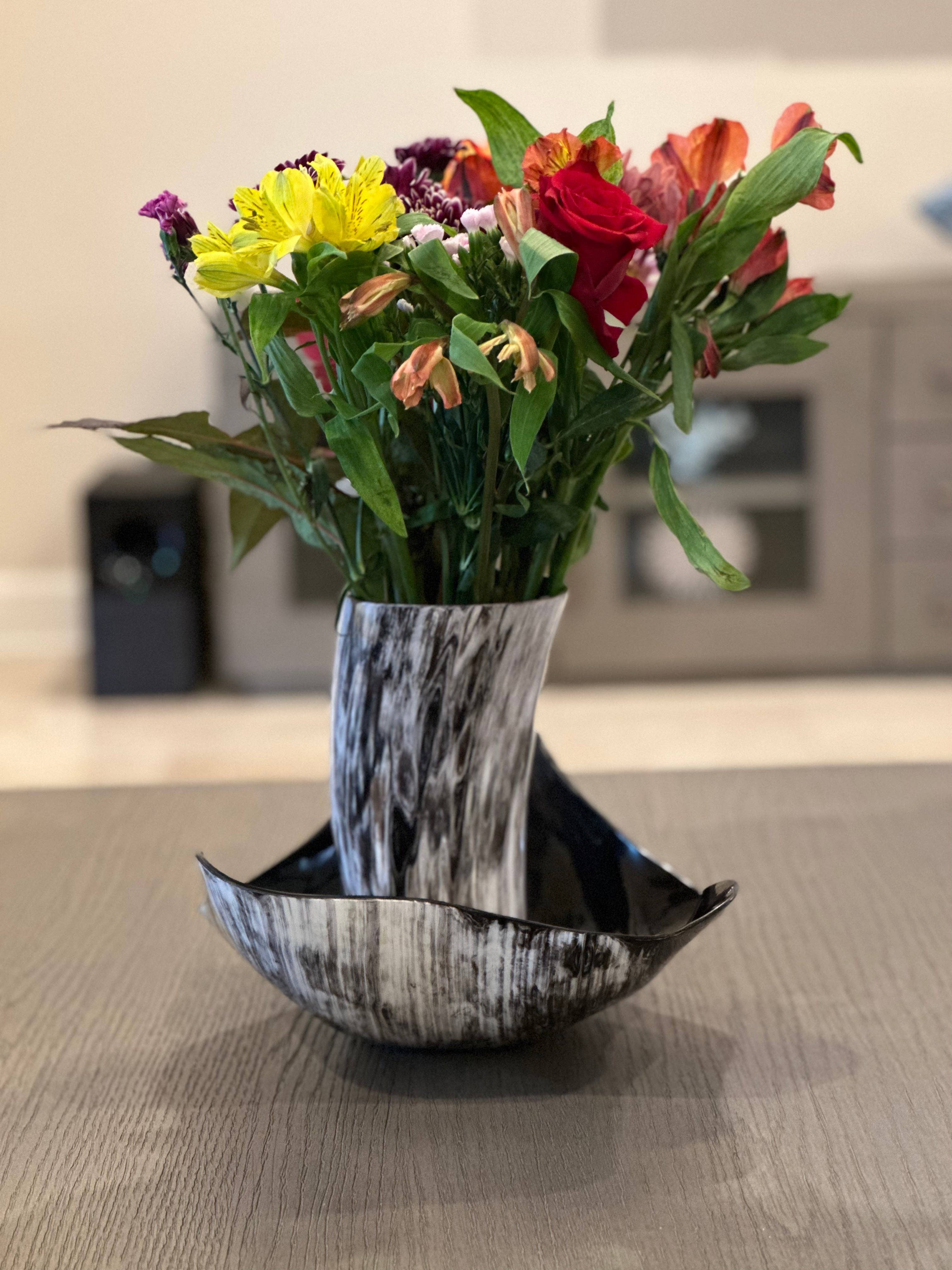 The African Home Goods - Wholesale Vase - ANKOLE HORN VASES OR PLANTERS - DARK8