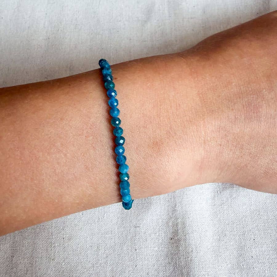 LOUIZ - Wholesale Beaded Bracelet - Larimar bracelet1