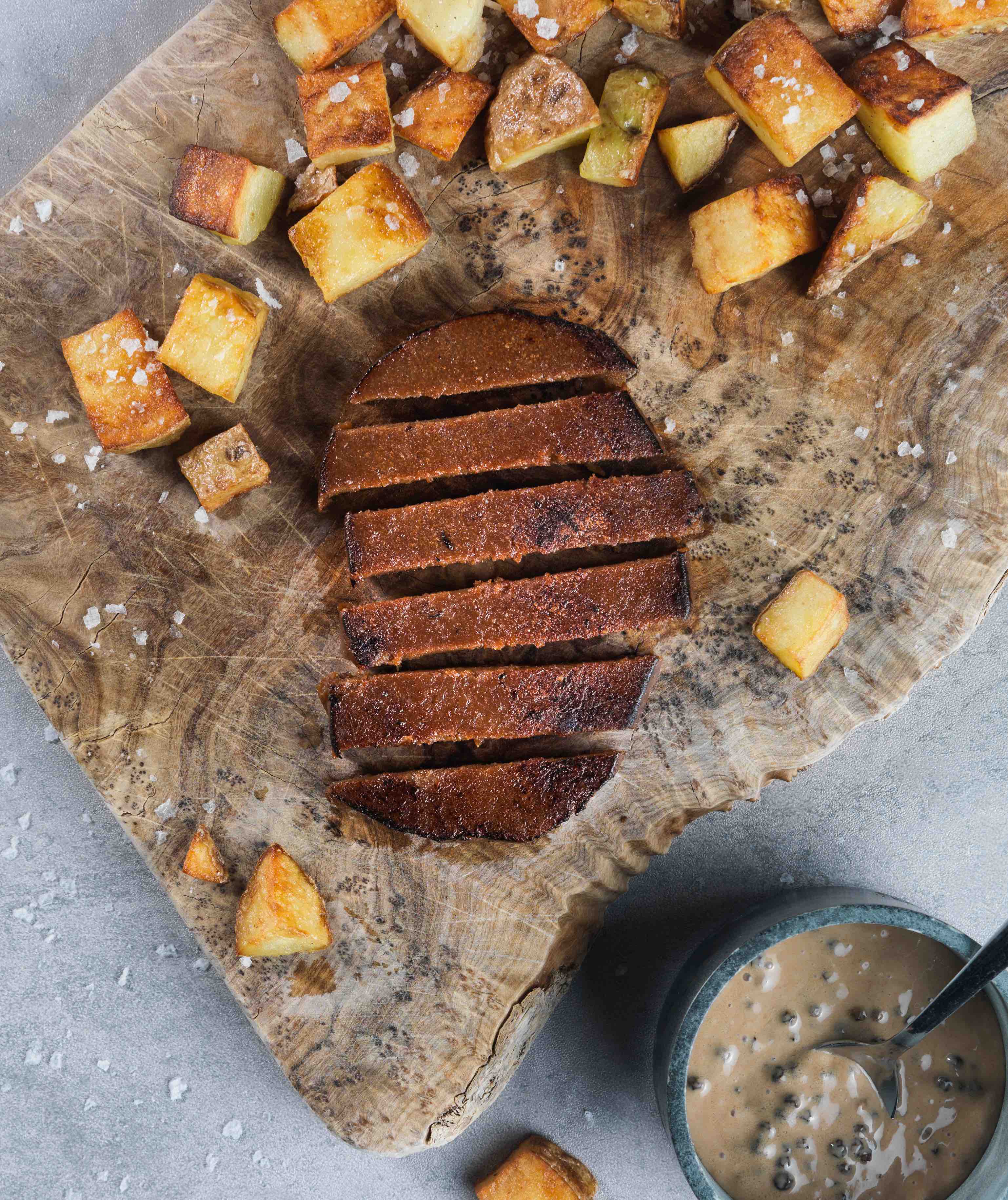 Sgaia Foods - Vendita all'ingrosso Pasti pronti a lunga conservazione - Bistecca vegana dal gusto originale (2x100g)1