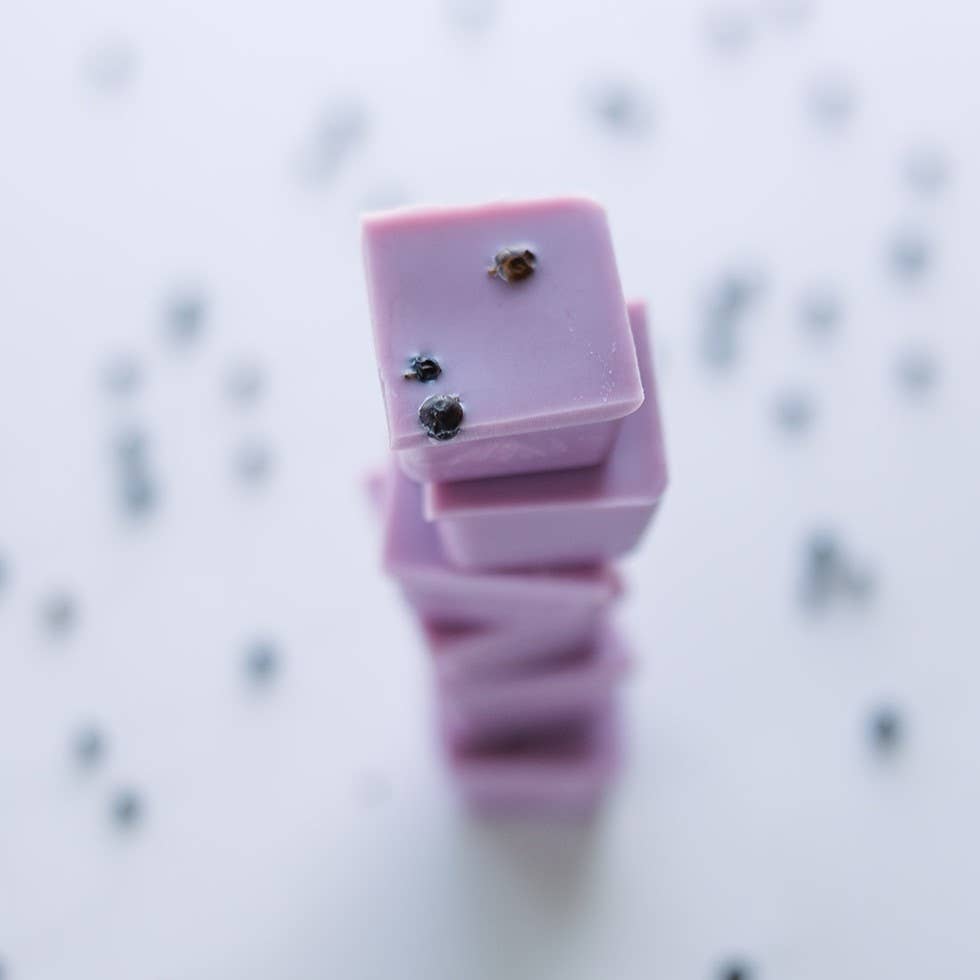 Candles By Laura - Wholesale Wax Melt - Wild Huckleberry 6 oz Soy Wax Melt2