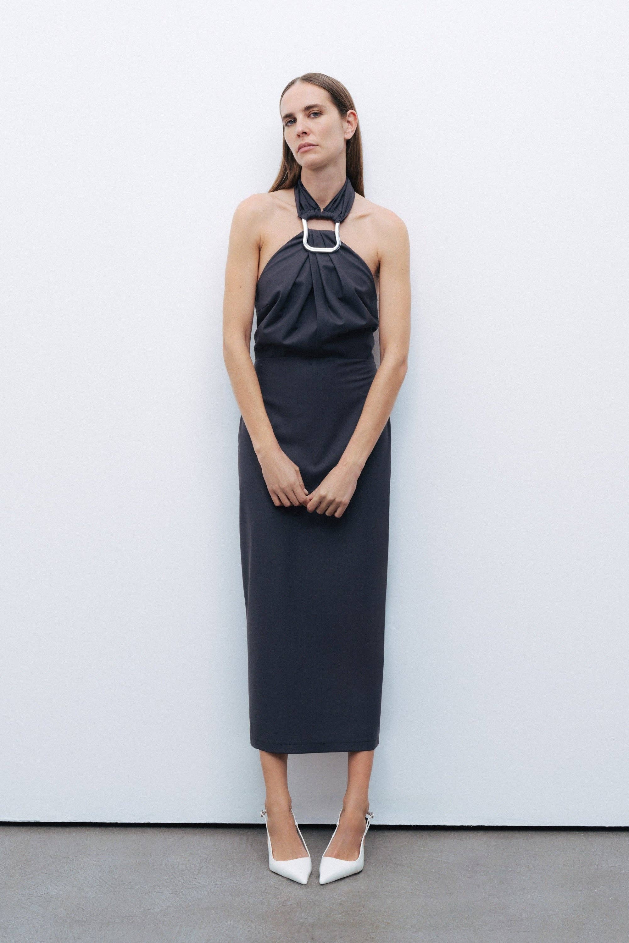 Anthracite Robe mi-longue à col licou en vente sur Faire2