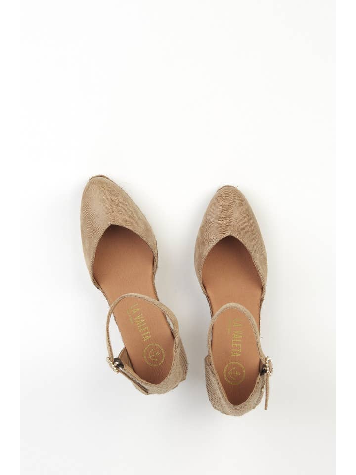 La Valeta Espadrilles-Ibera Factory Shoes slu - Wholesale Lifestyle Sneakers - Women's - Leticia Taupe | Women's Medium Wedge Espadrilles8