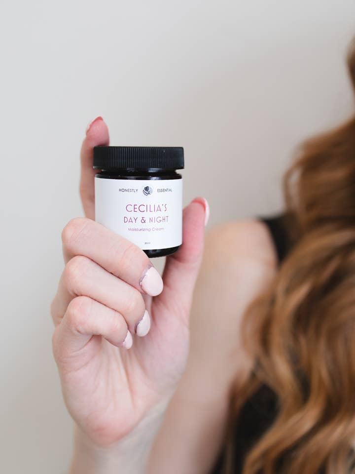 Cecilia's Day & Night Moisturizing Cr for wholesale by Honestly Essential