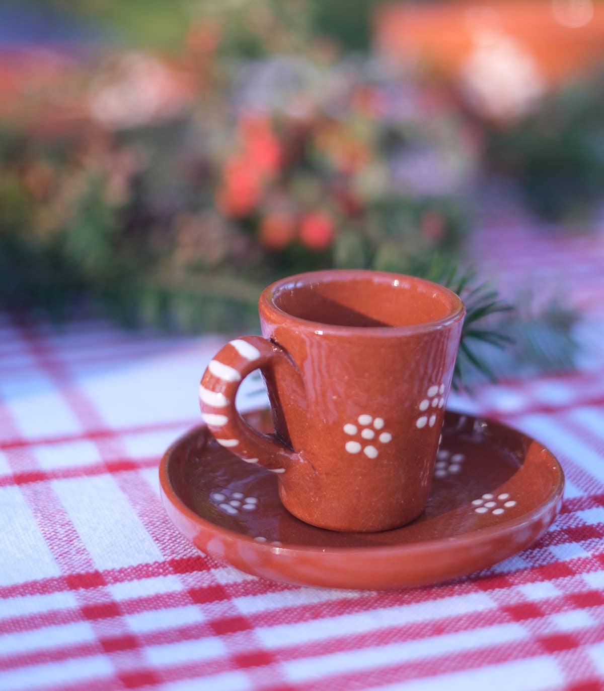 Casa Atlântica - Wholesale Coffee/Tea Cup - Clay coffee cups with saucer with floral motifs2