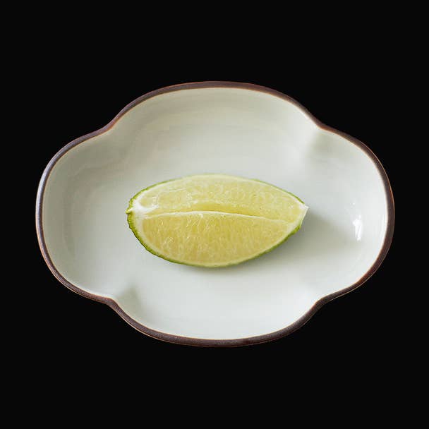 Tsubagatazara S de NOVEM - Vajilla Kutani-yaki minimalista para venta al por mayor de Japacolle — Japan Collections | See Latest News in "About"