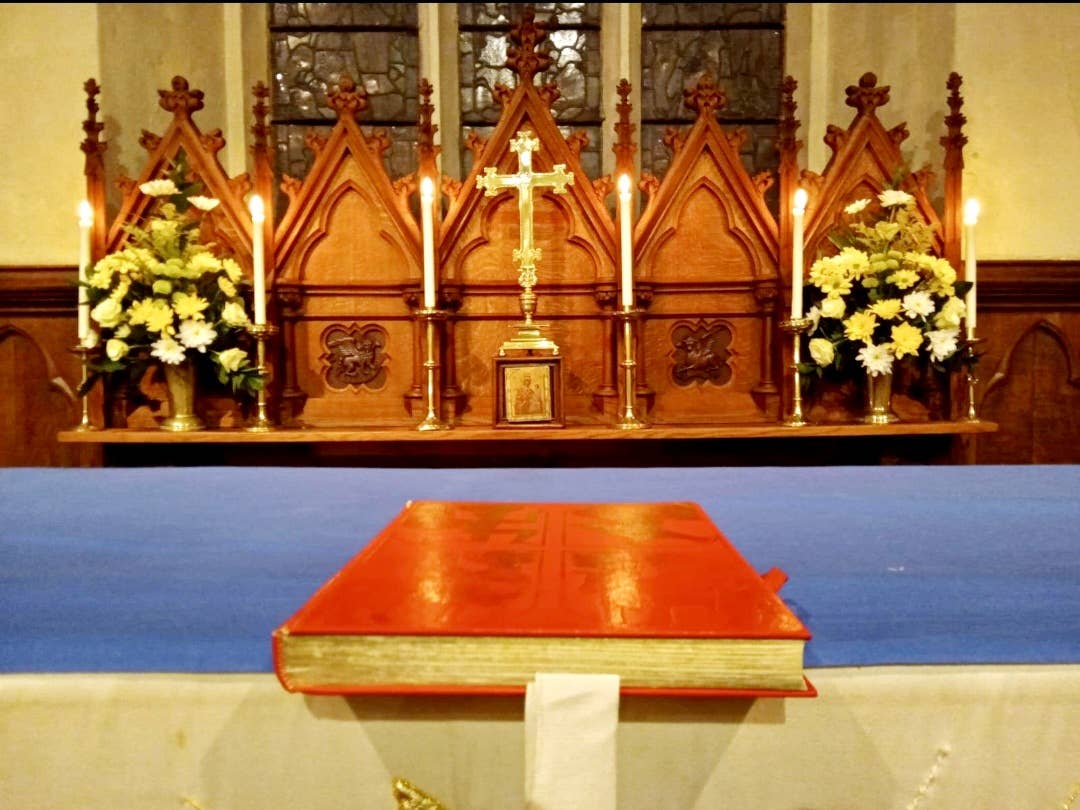 Carol's Candles & Gifts Ltd - Wholesale Tapered Candle/Candlestick - 6x28cm Soy Candle Sticks Church Alter Candles1