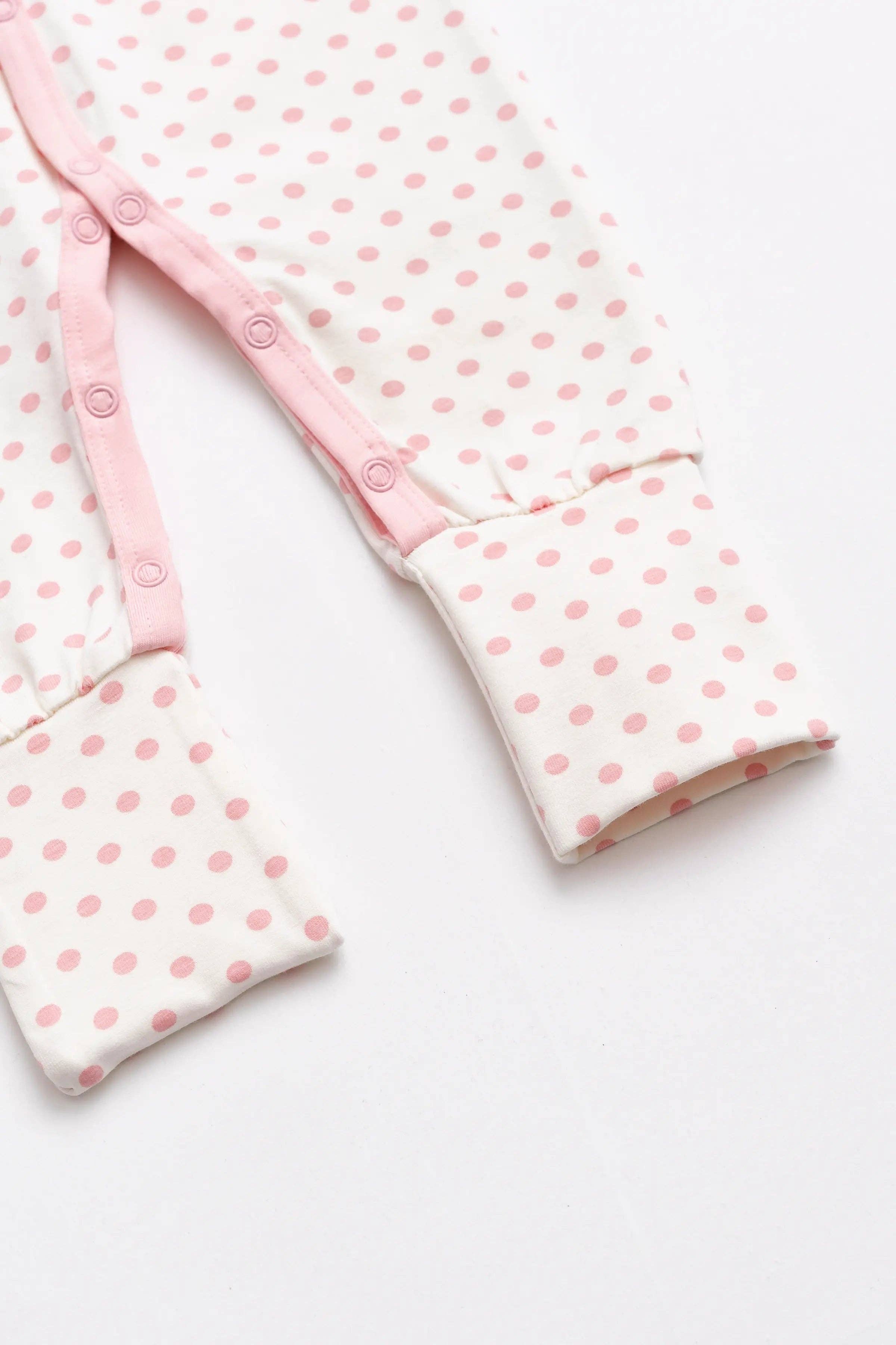 Monica + Andy - Venta al por mayor Peto - Bebés - En movimiento de una pieza_Lunares rosa claro2