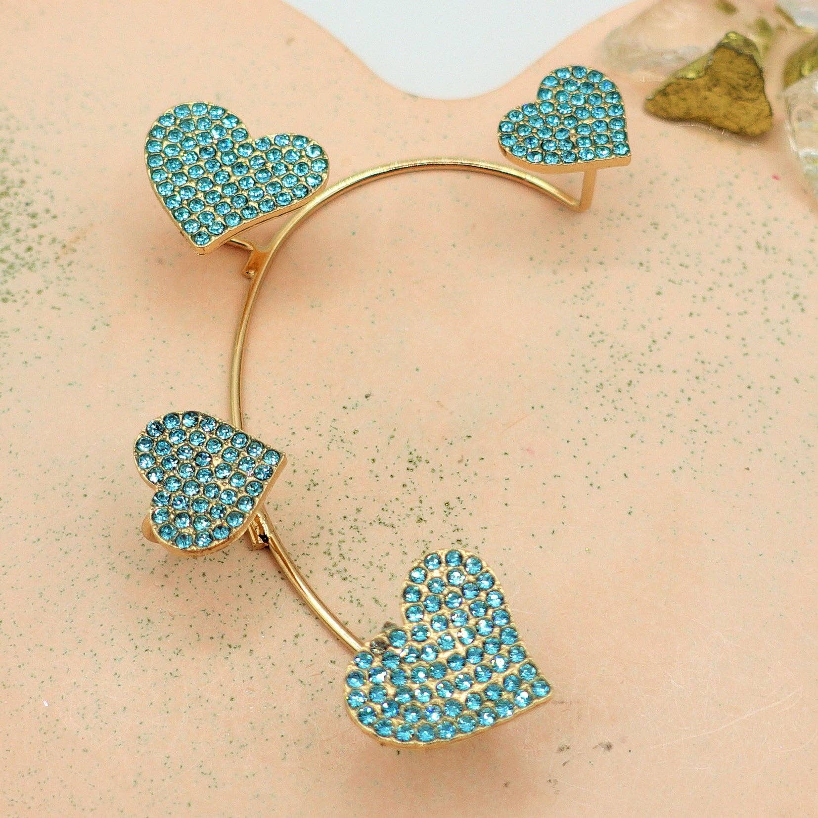 Daemon srls - Wholesale Cuff/Wrap Earrings - QUERIDA ~ EARCUFF mono orecchino con cuori in cubic zirconia0