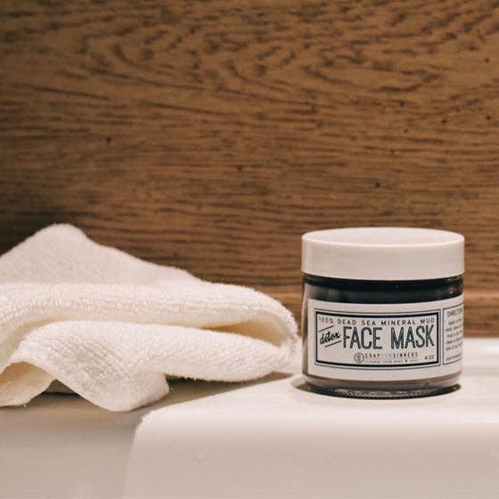 VIAI Beauty - Wholesale Skincare face mask - Detox Face Mud Mask1