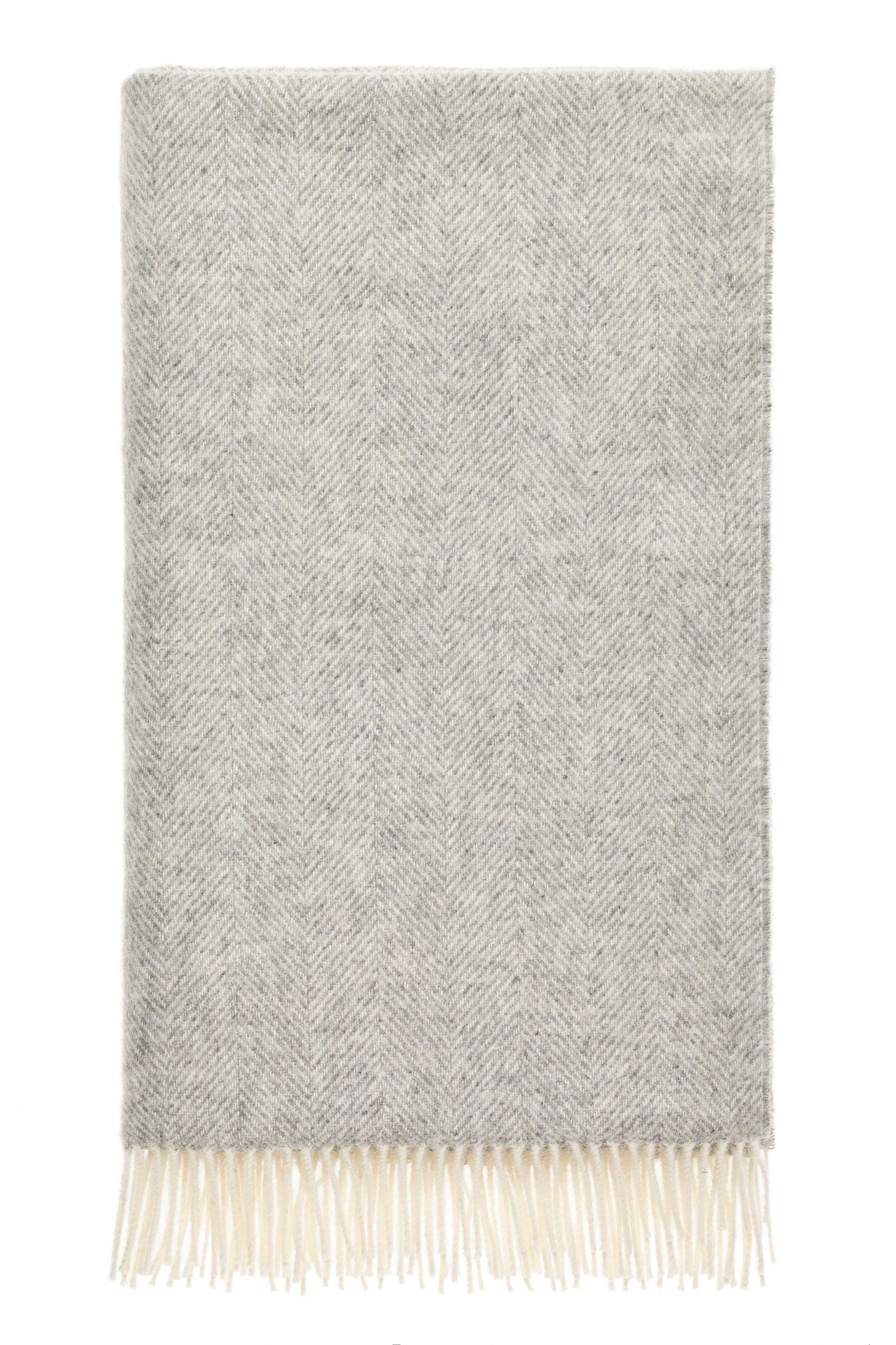 Bronte Moon - Wholesale Throw Blanket - Herringbone Picnic/Throw Blankets - Pure British Wool5