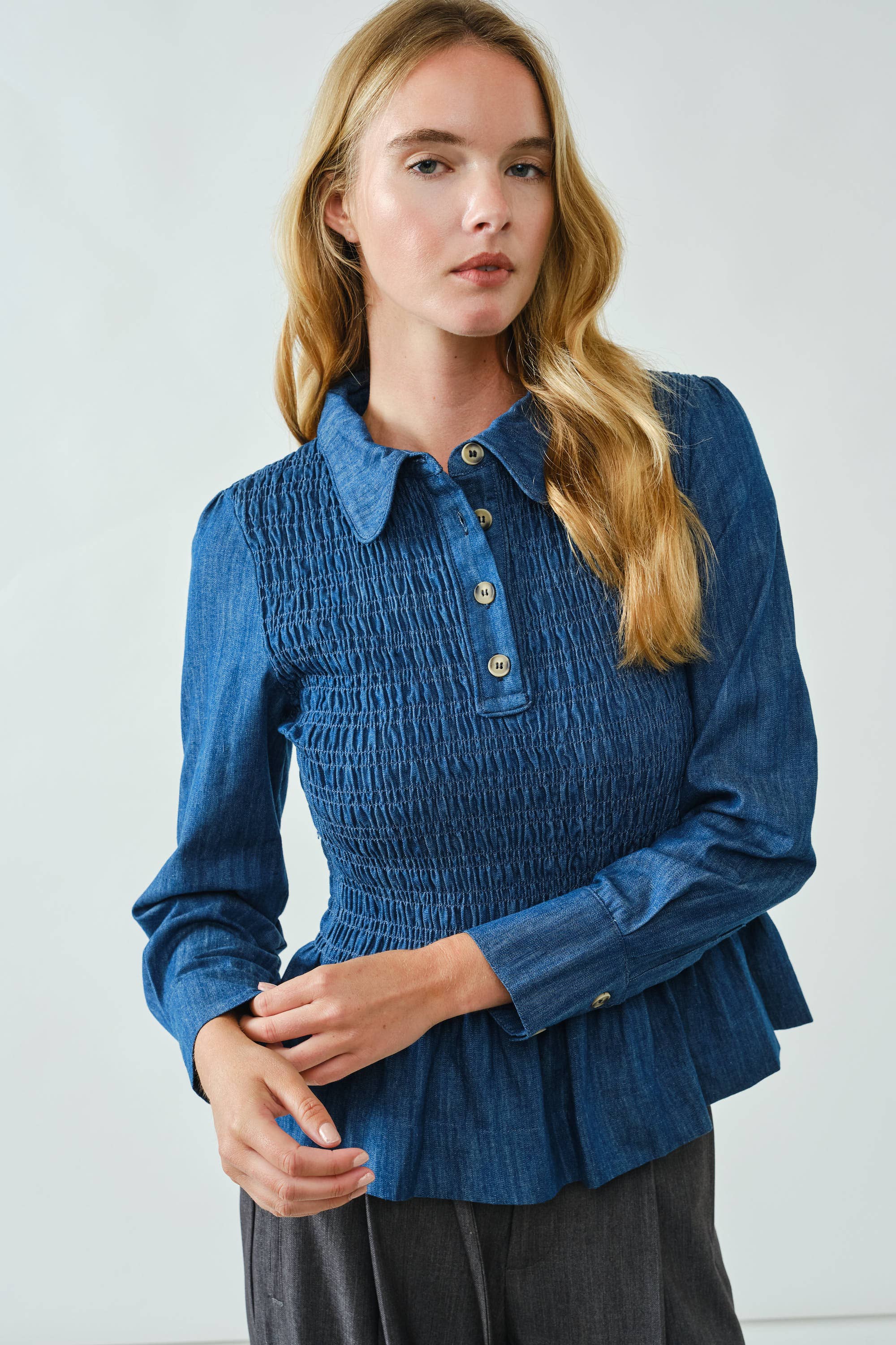 Aaron & Amber - Wholesale Button Down Shirt - Women's - AJT5237 
SMOCKED PETERPAN COLLAR PEPLUM BLOUSE11