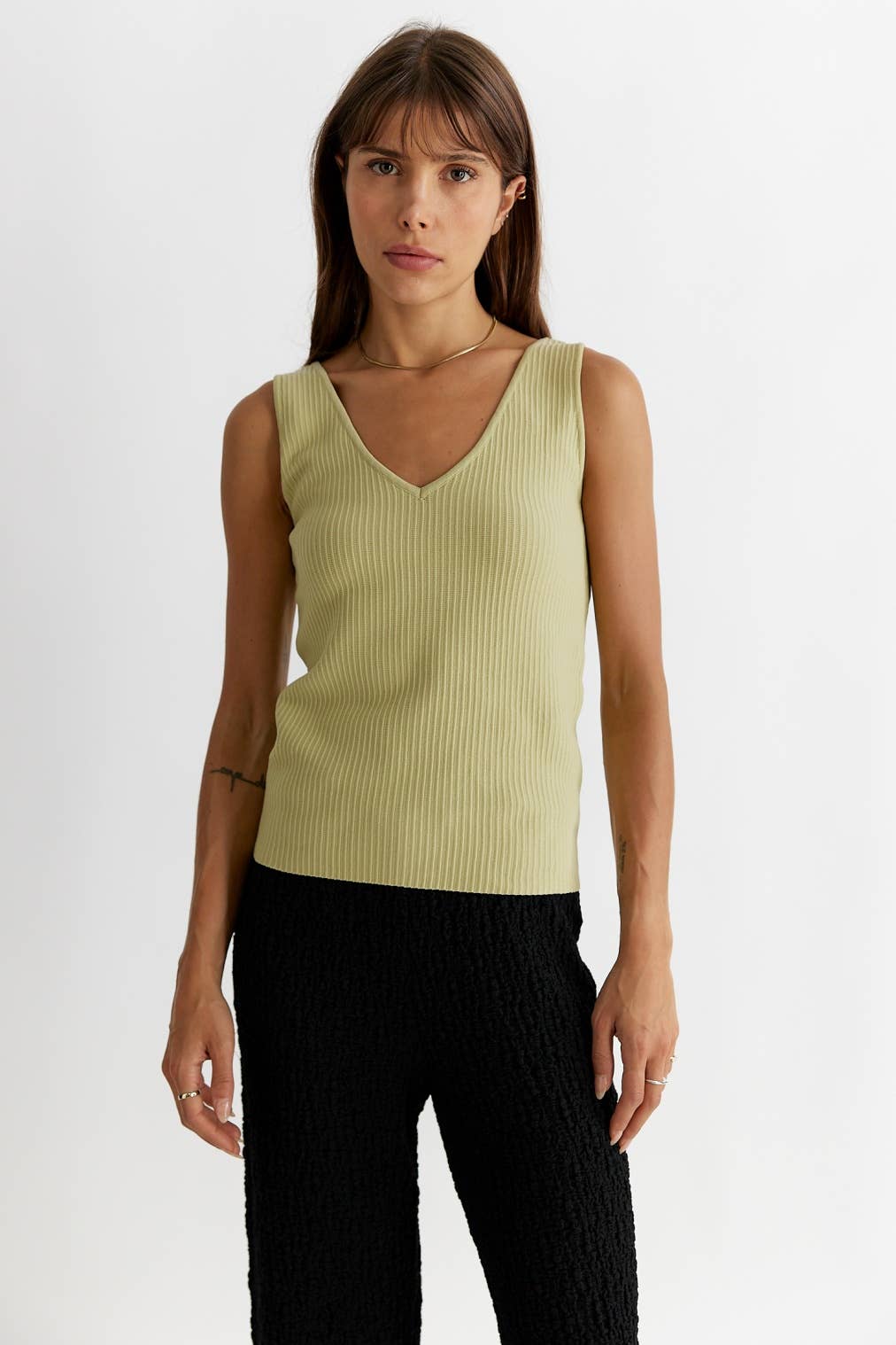 MOD REF – Großhandel Strickoberteil – Damen – Das Ven-Top1