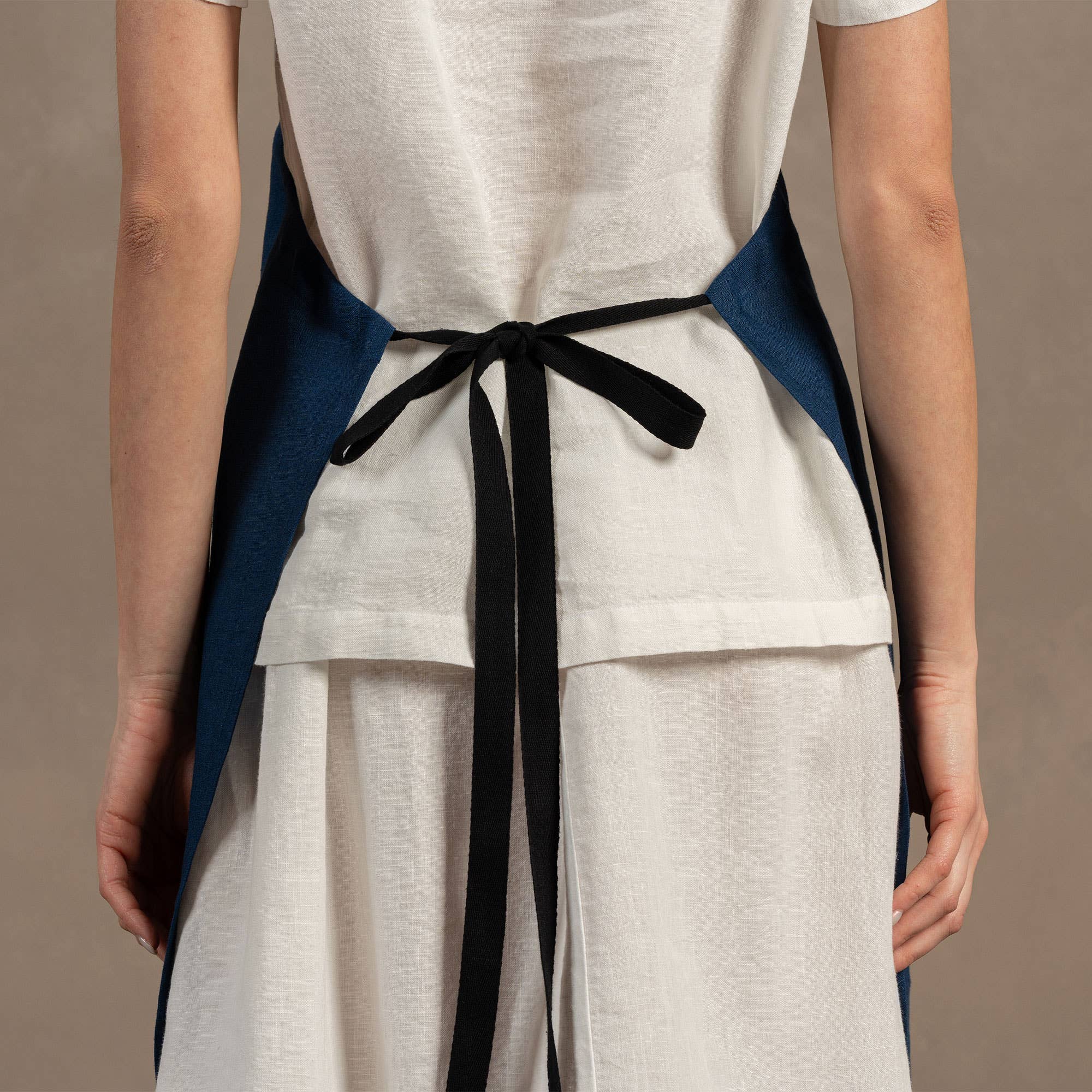 menique – Engroshandel Forklæde – Justerbart forklæde i hør10