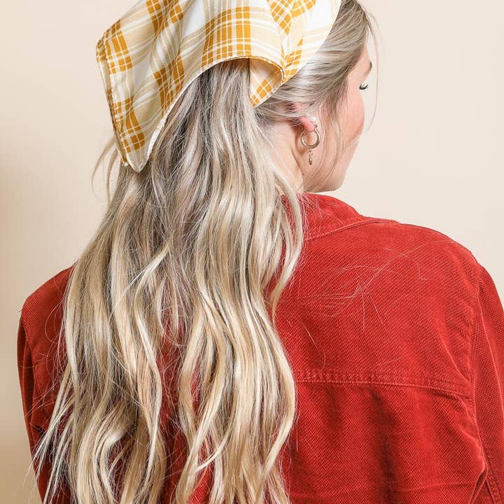 Leto Accessories - Wholesale Scarf - Women's - Plaid Triangle Head Scarf β Cozy & Stylish Accessory β¨8