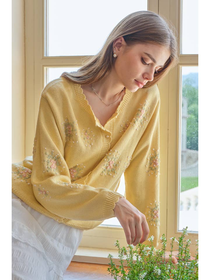 ROSIE POSIE - Wholesale Cardigan - Women's - RP2554 - Scalloped Hem Cardigan with Floral Embroidery2