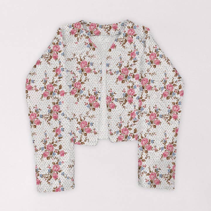 Rosey Blomstret Hvid Kort Quiltet Jakke for engroshandel hos Ida Mae Home