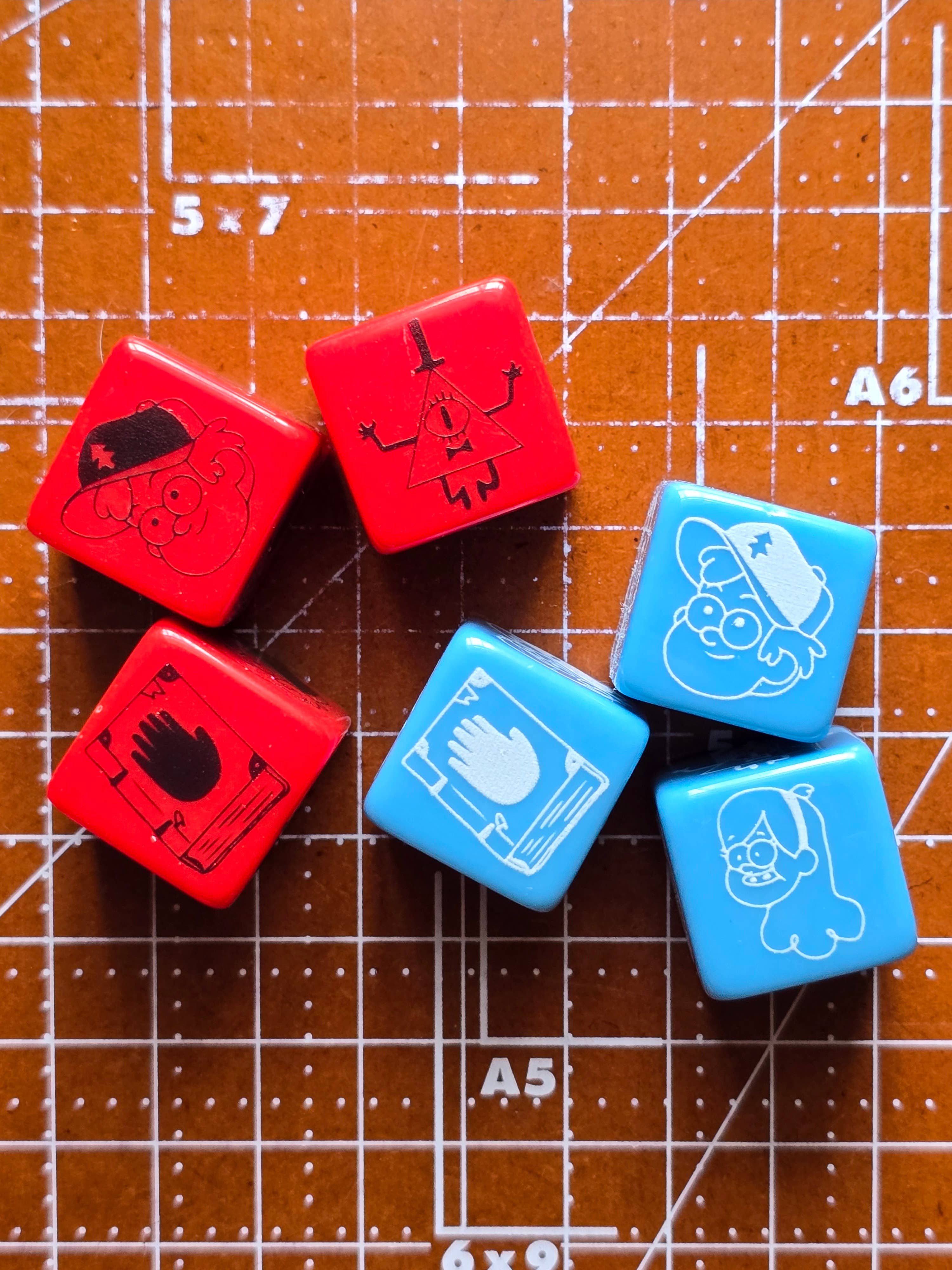 Quarter Press - Wholesale Board Game - Battle for the Journals : A Dice Game for Two 5