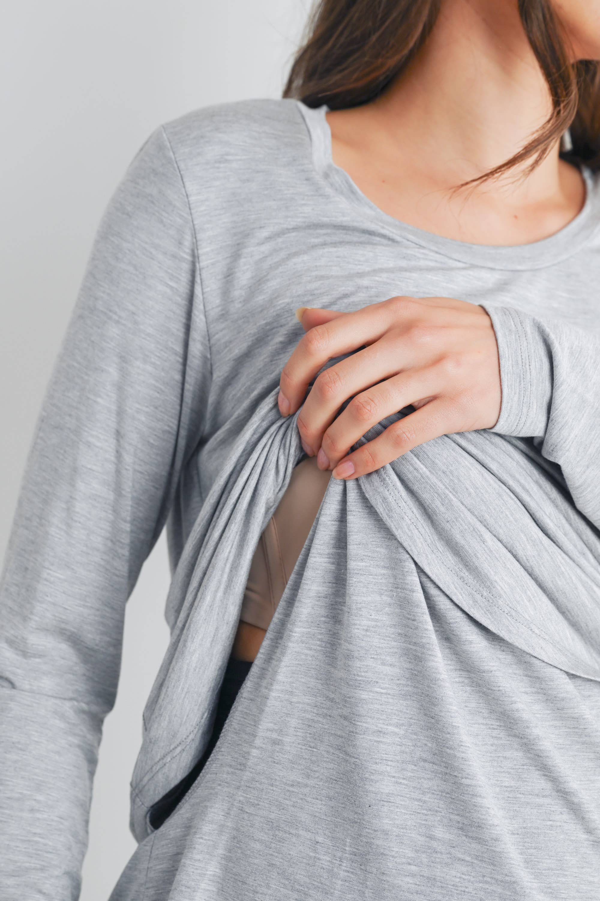 Hello Miz - Vente Haut d'allaitement - Haut d'allaitement maternité à manches longues et encolure dégagée en tissu extensible doux15