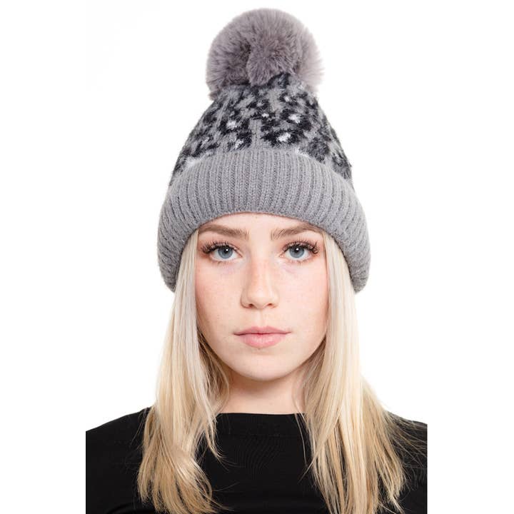 Hana – wholesale Mössa - Dam – Leopard Pom Fuzzy Fleece Mössa