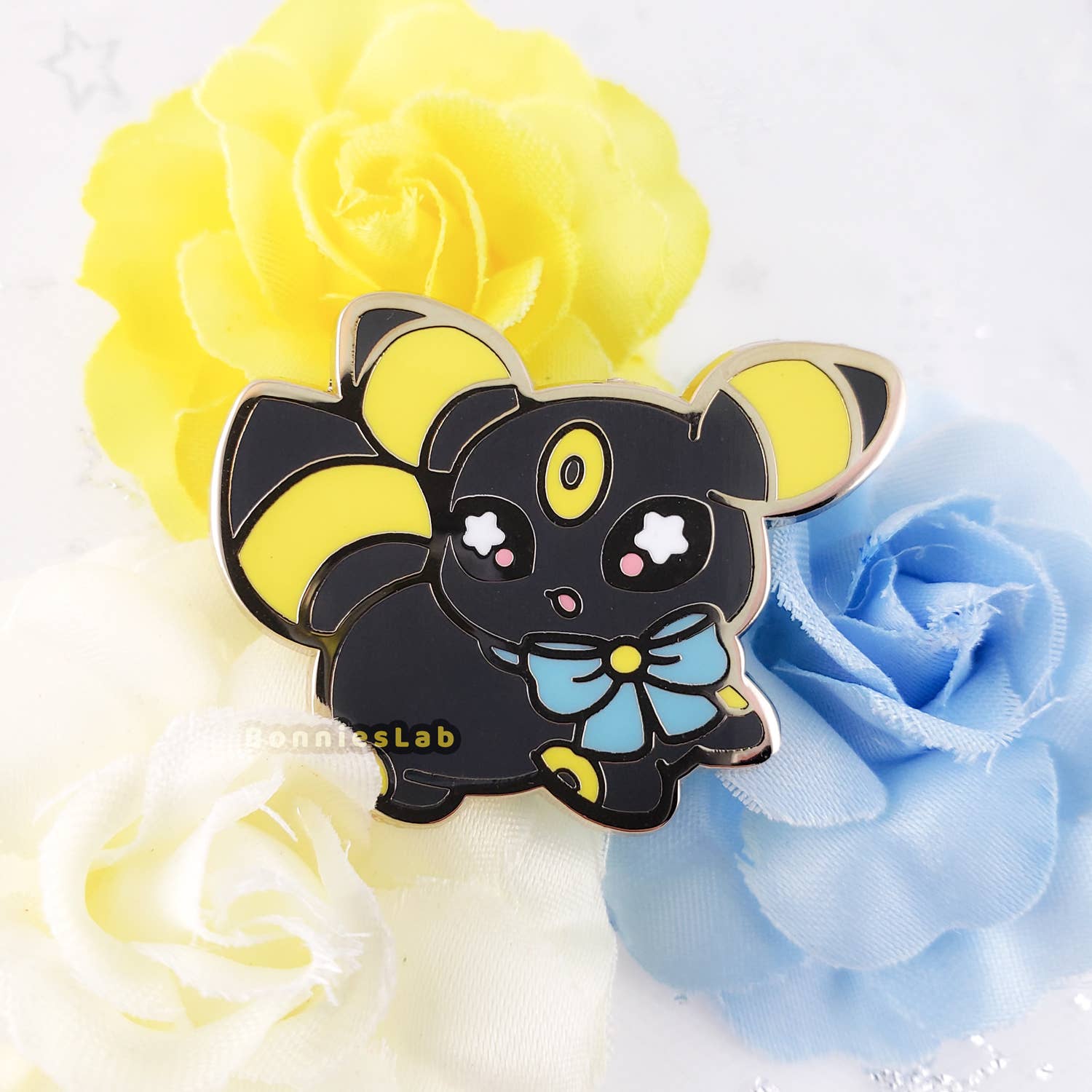 Bonnies Lab - Vente Épinglettes/boutons - Épinglette en émail Chibi Umbreon1