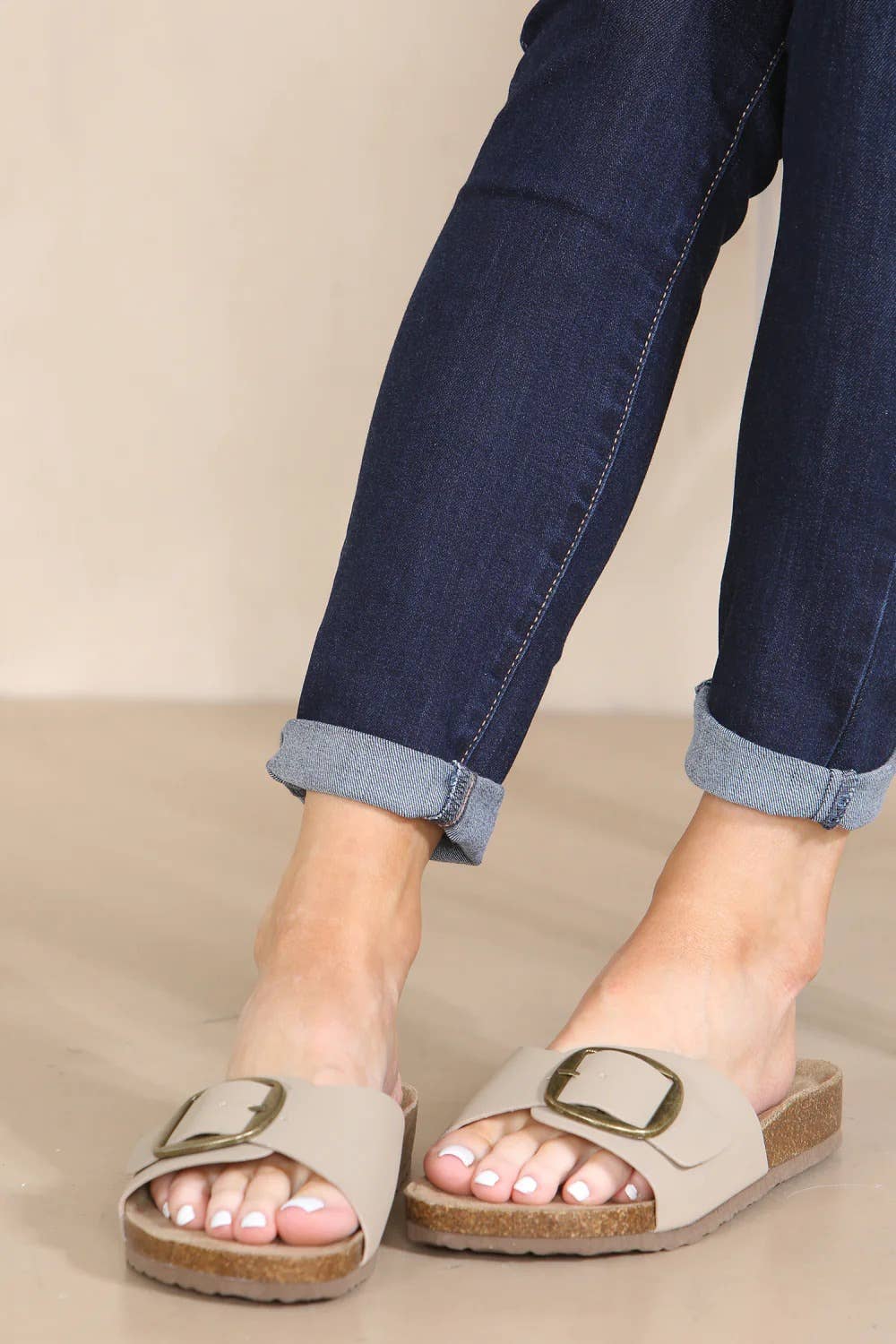 No Doubt Shoes – sandálias - Mulher por atacado – Sandálias com Fivela Grande e Palmilha Macia4