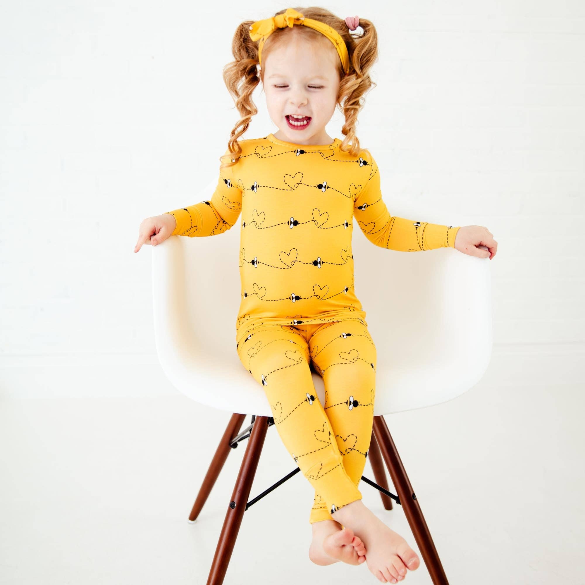 Dreamiere - Wholesale Pyjamaset - Kinderen - Bumble and Kind tweedelige pyjamaset3