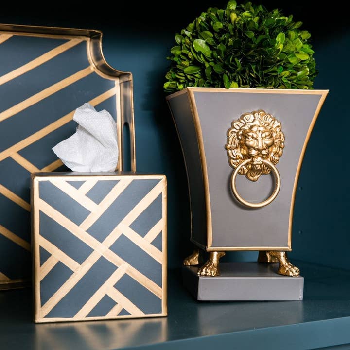 Jaye's Studio - Wholesale Plant Pot - Paws & Claws Fluted Square Cachepot Planter12