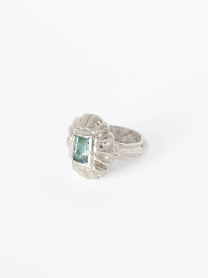 Anillo Rococo for wholesale by LA FEMME UNCHAINED
