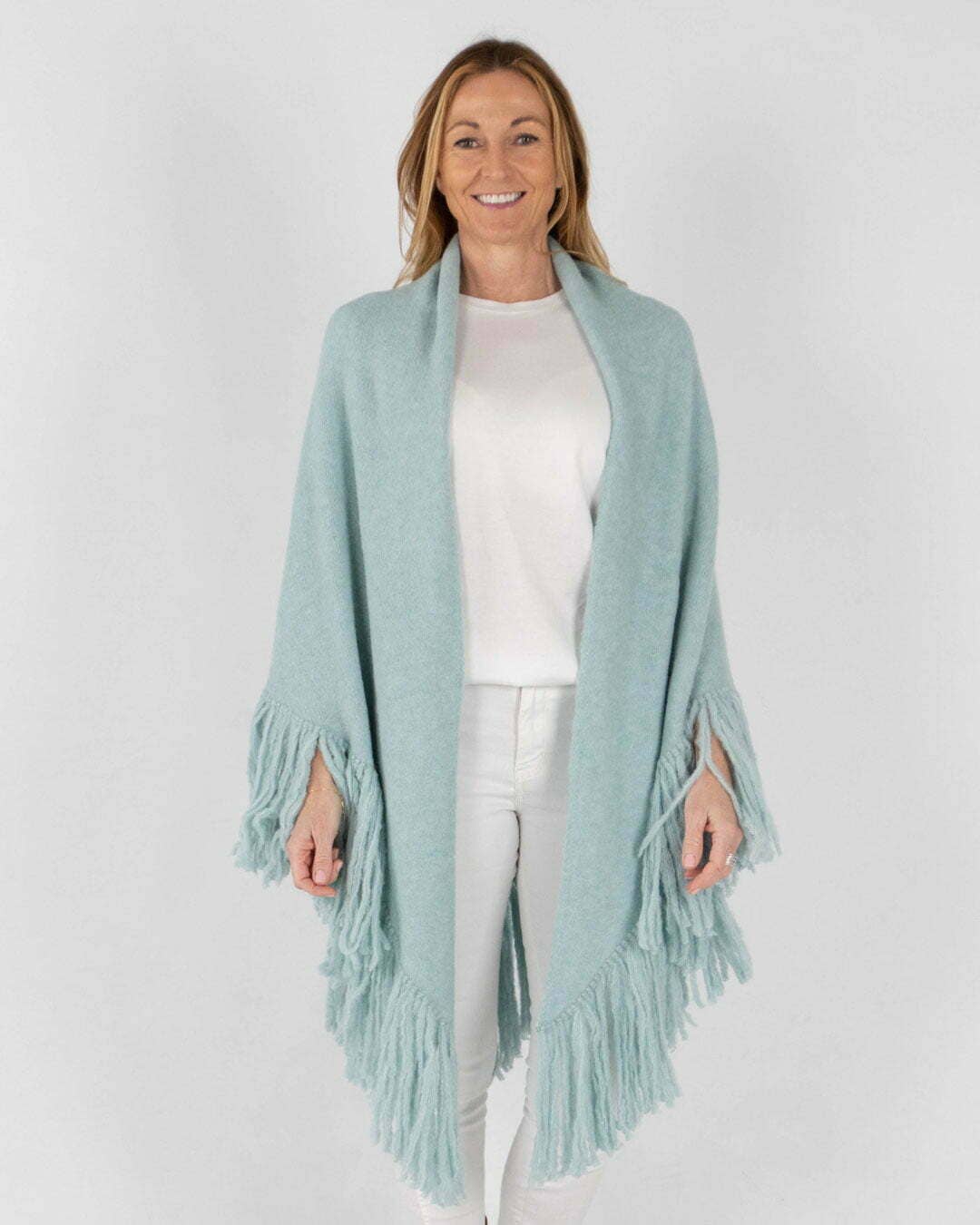 Merete Dèhn - Wholesale Wrap - Women's - Daisy Shawl - Alpaca & Merino Wool23